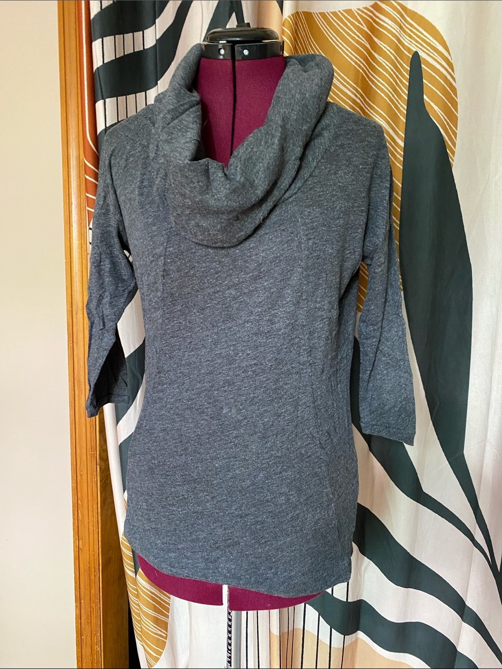 Trouve Charcoal Gray Cowl Neck Tunic
